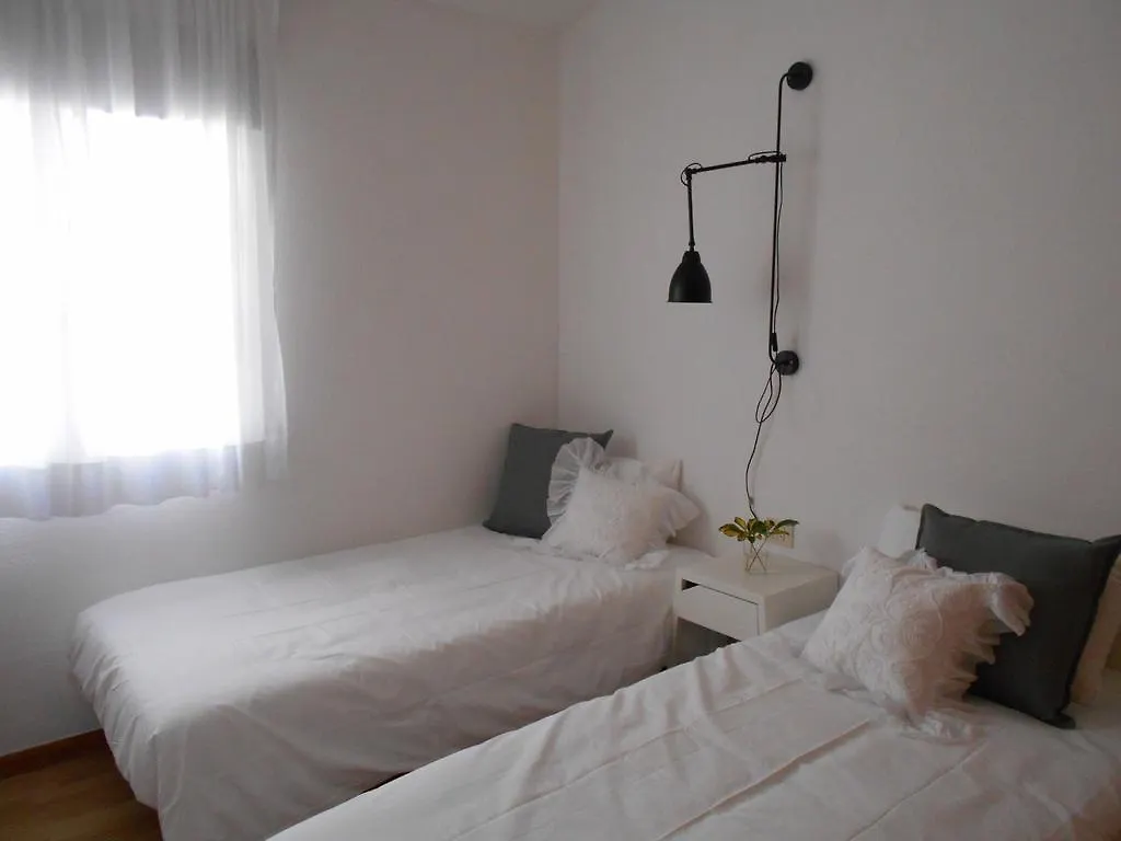 度假居 Big And Light Apartment Radazul